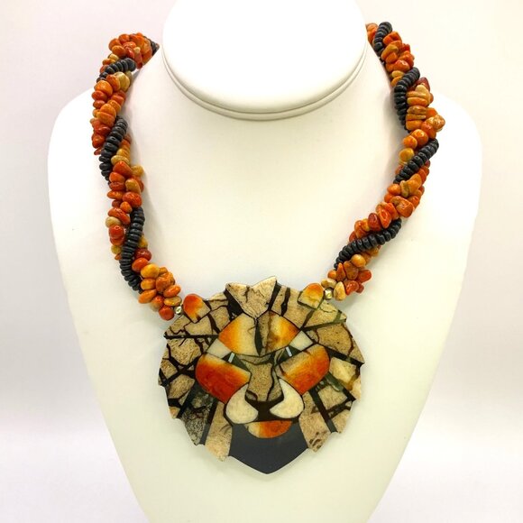 Big Lion Head Lee Sands Vintage Apple Coral Inlay & Resin Beaded Necklace J816 - Picture 1 of 10